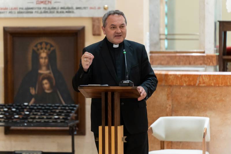 2025_05_06_anyak napja_15.jpg